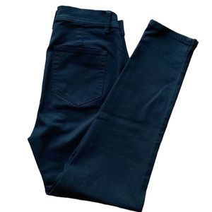 NWOT LOFT black skinny jeans in 0P